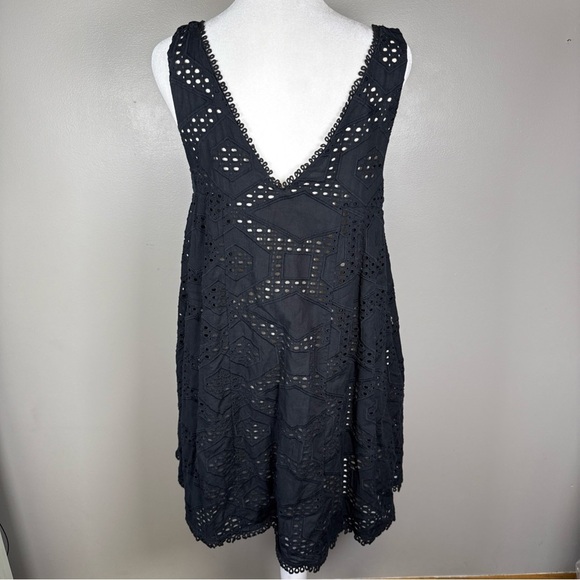 Anthropologie Maeve Black Eyelet Luci Swing Mini Dress size Small Cotton Lined - Picture 5 of 10